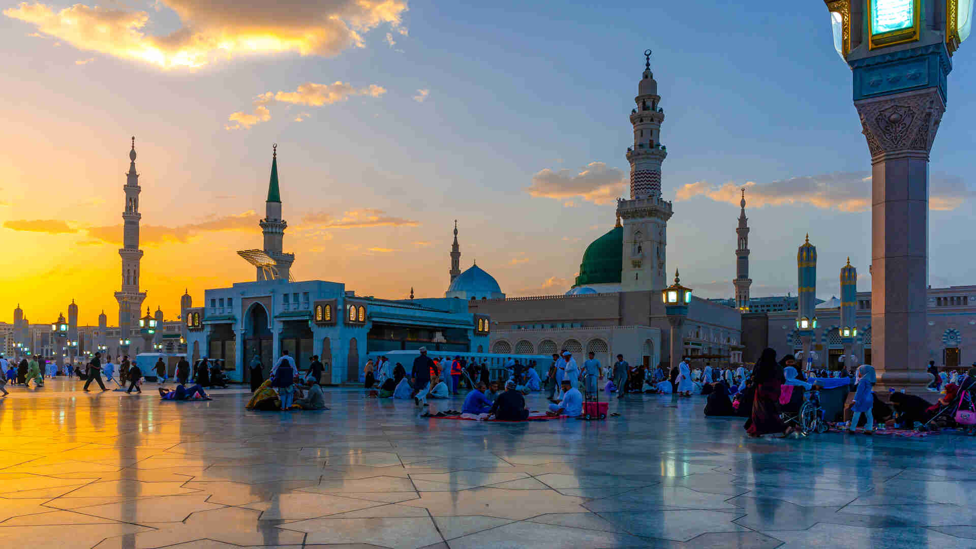 14 Nights 4 star Umrah Package